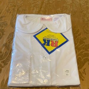 New girl shirt size S